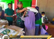 Babinsa Posramil 0822/12 Sumber Wringin Melakukan Pendampingan Penyaluran Bahan Pangan Dari BPN