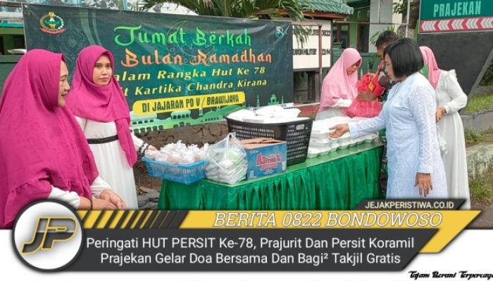 Peringati HUT PERSIT Ke-78, Prajurit Dan Persit Koramil Prajekan Gelar Doa Bersama Dan Bagi² Takjil Gratis