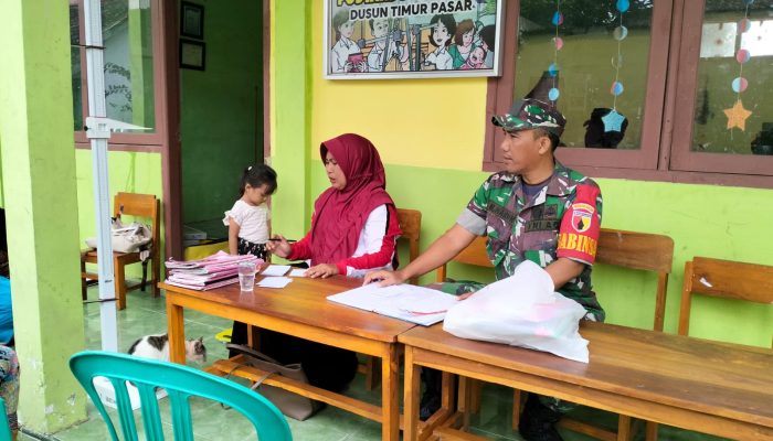 Babinsa Maesan Terlibat Aktif dalam Pendampingan Posyandu