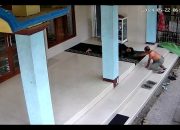 Aksi Pencurian di Masjid Terekam CCTV, Polisi Terus Melakukan Pengejaran