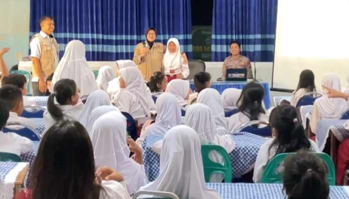 Pelaksanaan Kegiatan Psikoedukasi Stop Bullying Oleh Tim Psikologi Polres Bondowoso di SDN 1 Dabasah