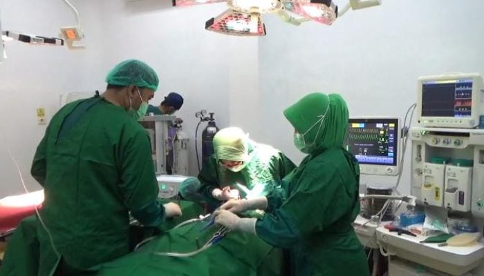 RS Bhayangkara Bondowoso Sambut HUT Bhayangkara ke 78 Adakan Operasi Bibir Sumbing Gratis