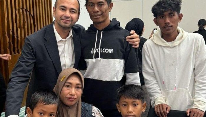 Viral !! Raffi Ahmad Bertemu Dengan Pak Aco Nelayan Yang Terombang-ambing di Lautan