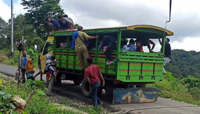 Oto Kol Kendaraan Unik Yang Ada di Manggarai