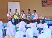 Satgas Operasi Patuh Polres Pringsewu Berikan Pembekalan Tertib Lalu Lintas Siswa MPLS