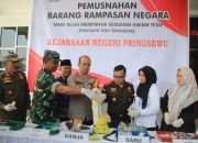 Kapolres Hadiri Pemusnahan Barang Bukti di Kejaksaan Negeri Pringsewu