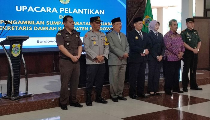 Pj Bupati Bondowoso Resmi Lantik Haeriyah Yuliati Menjadi Pj Sekertaris Daerah (Sekda)