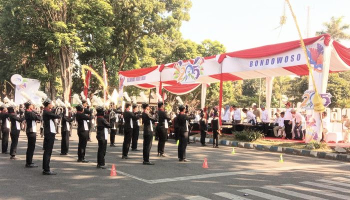 Kemeriahan Pawai Budaya Dalam Rangka HUT RI Ke-79 dan Harjabo Ke-205