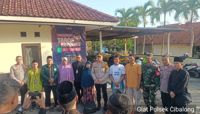 Kapolres Garut Lakukan Kunjungan Kerja dan Silaturahmi ke Polsek Cibalong