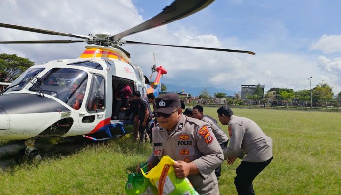 Polri Kirim Bantuan Logistik Via Udara, untuk Korban Banjir Aceh dan Sumatera Utara