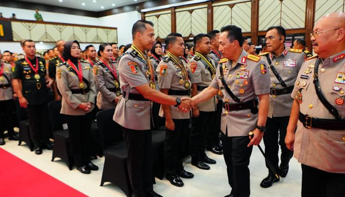 Kapolri Tekankan Sinergi Lintas Institusi dalam Penutupan Pendidikan Sespim Polri Tahun 2025