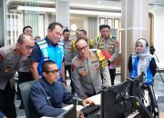 Wakapolri Pantau Arus Balik Nataru di Command Center Tol Jasa Marga Jatiasih