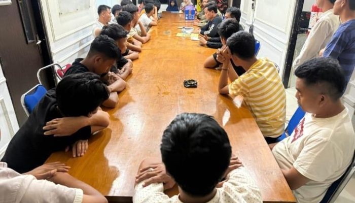 Polres Ponorogo Amankan Komplotan Peminta Sumbangan Uangnya Digunakan Untuk Judi